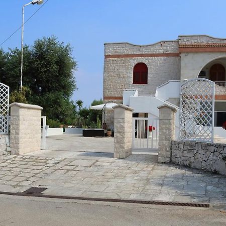 Villa Santo Stefano โมโนโปลี ภายนอก รูปภาพ