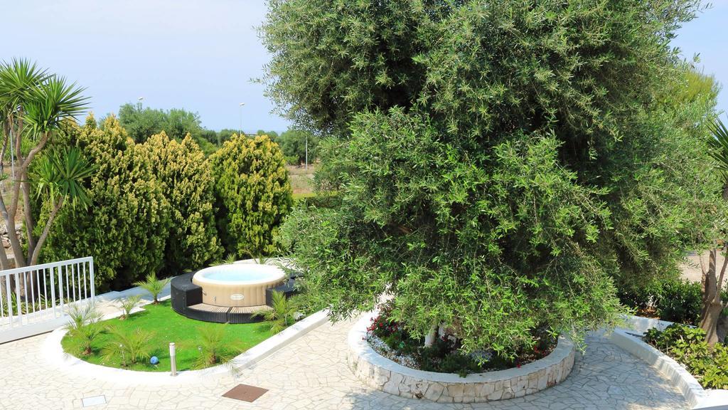 Villa Santo Stefano โมโนโปลี ภายนอก รูปภาพ
