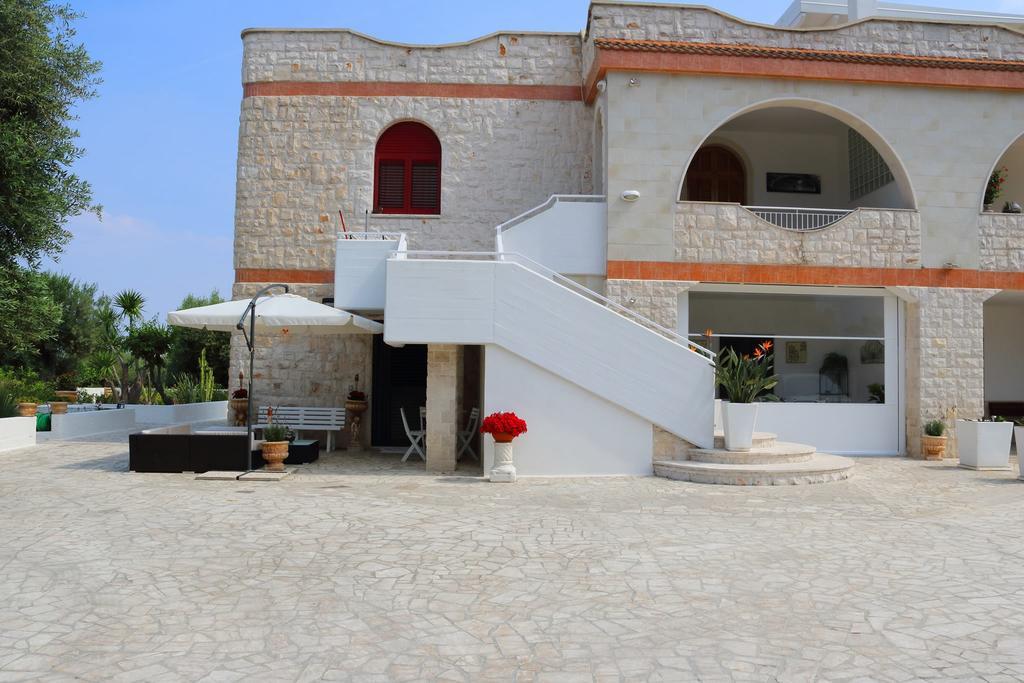 Villa Santo Stefano โมโนโปลี ภายนอก รูปภาพ